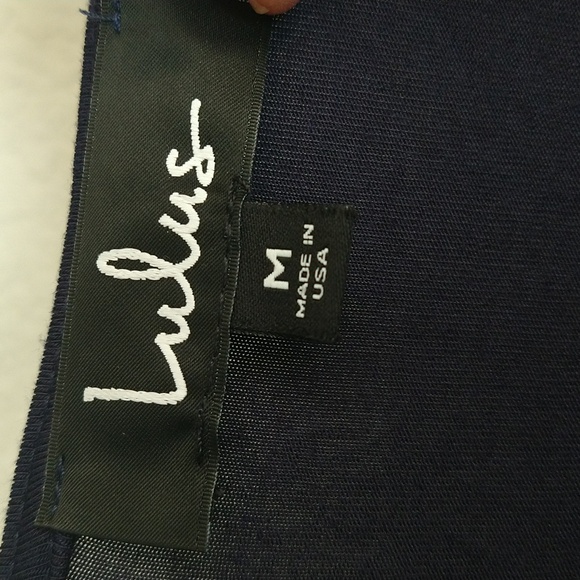 NWT Lulu's Garden District Navy Wrap Maxi Stretchy Dress Size Medium Slit - Picture 8 of 11